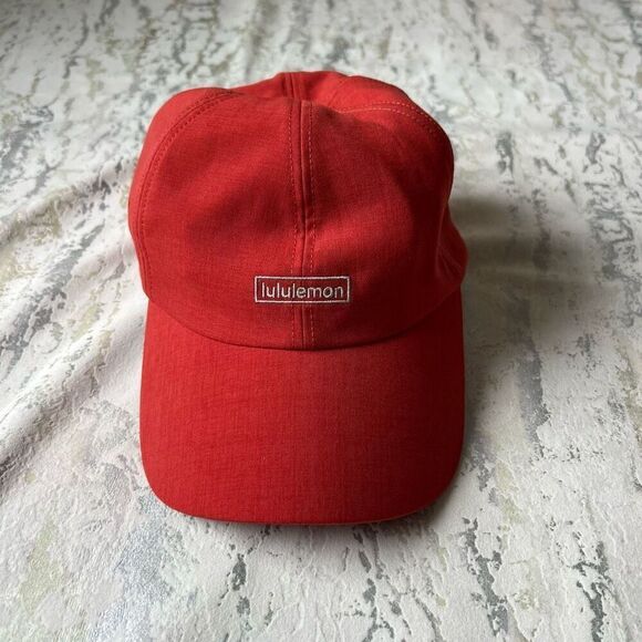 Lululemon Unisex Classic Ball Cap - Picture 1 of 8